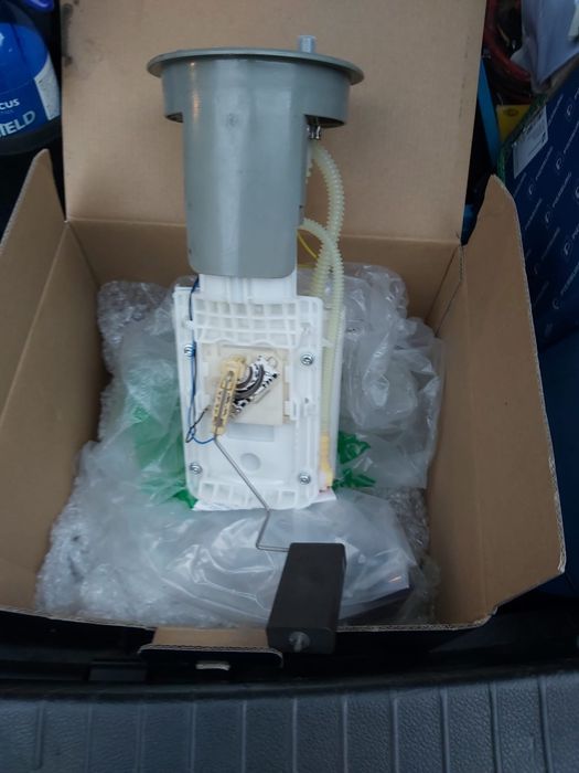 Vand pompa de benzina