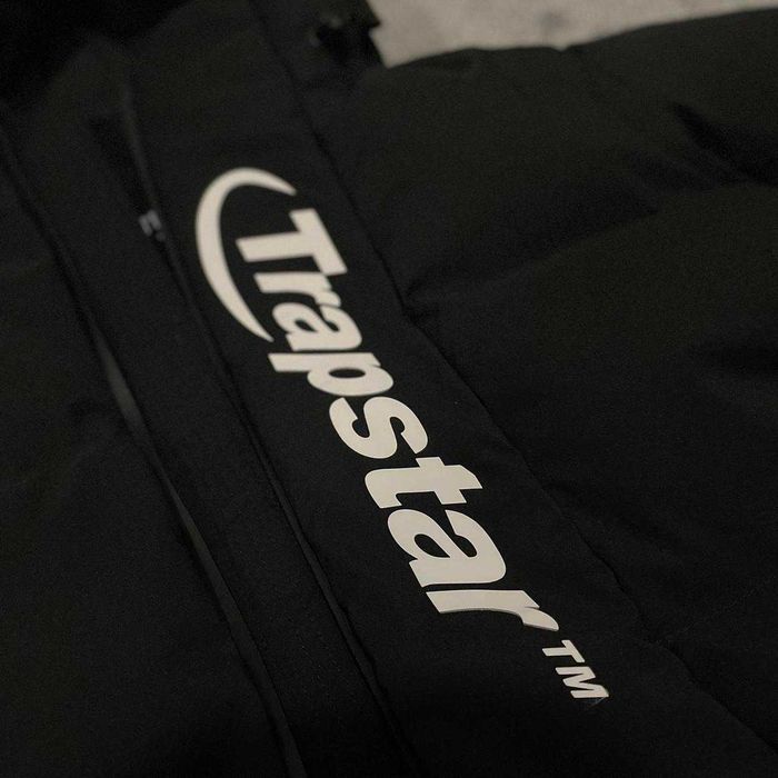 Trapstar Яке Hyperdrive Technical Puffer