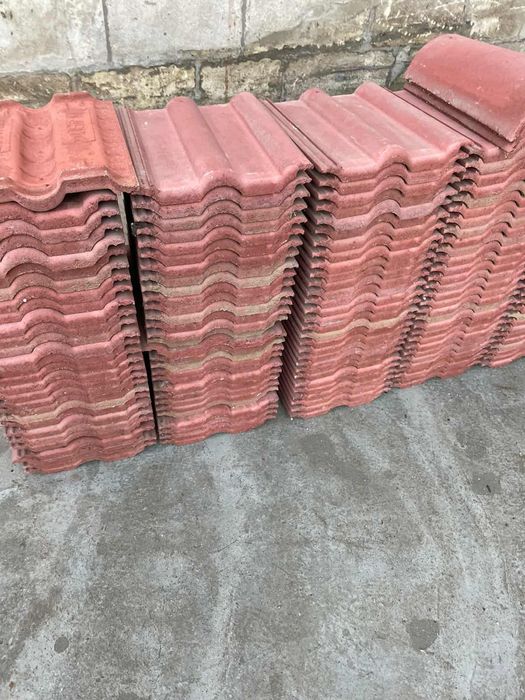 Продавам керемиди Брамак