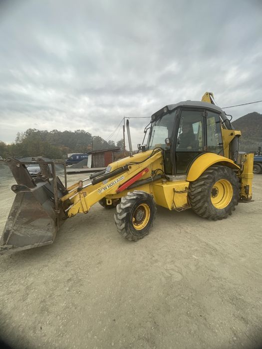 Buldoexcavator New Holland