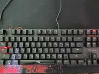 игровая механическая клавиатура  на синих переключателях rapoo v500