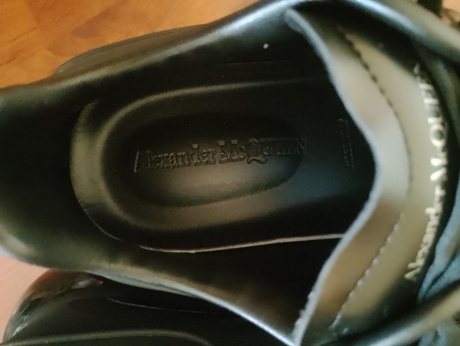 Мъжки обувки Alexander McQueen.