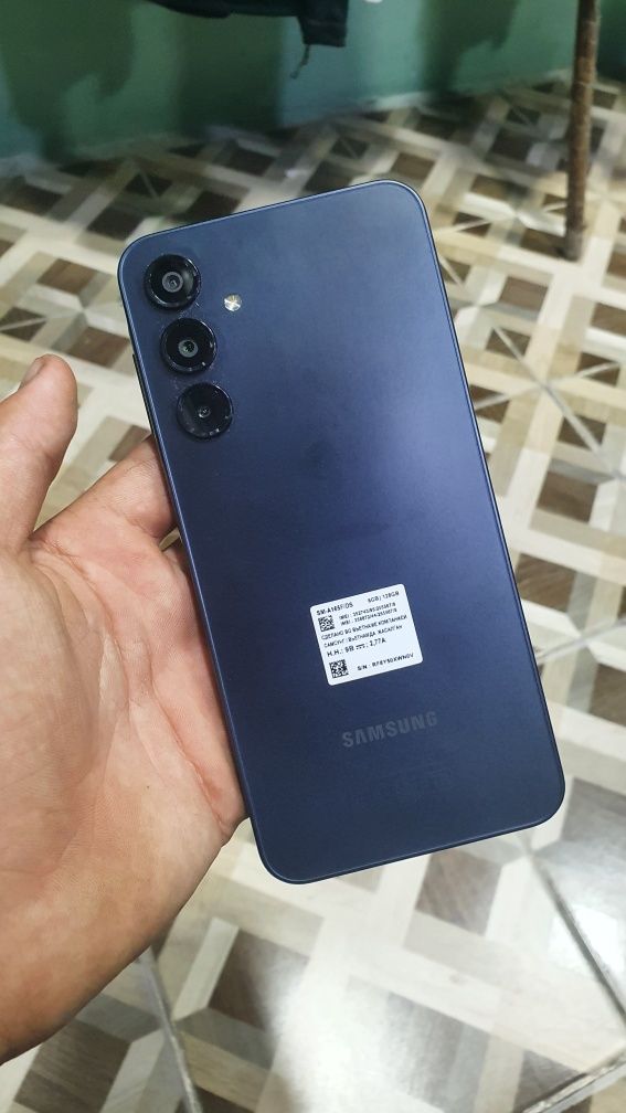 Galaxsi A16 smatfoni