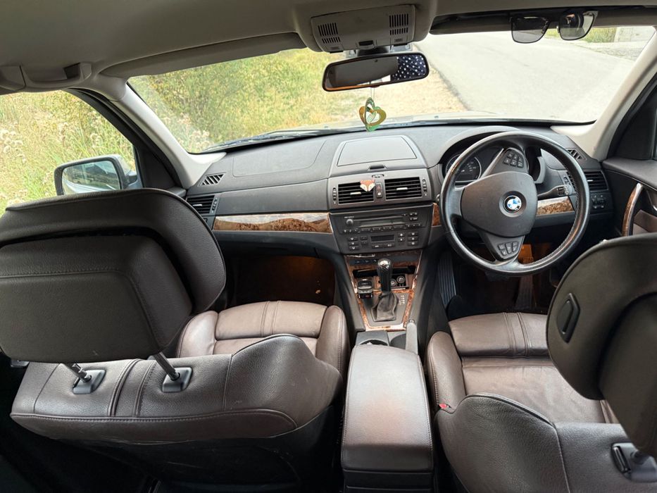 BMW X3 Автоматик с десен волан