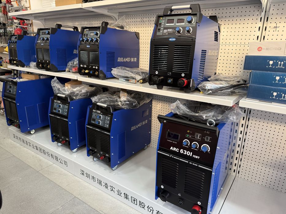 Сварочный аппарат “RILAND” MIG 200/250