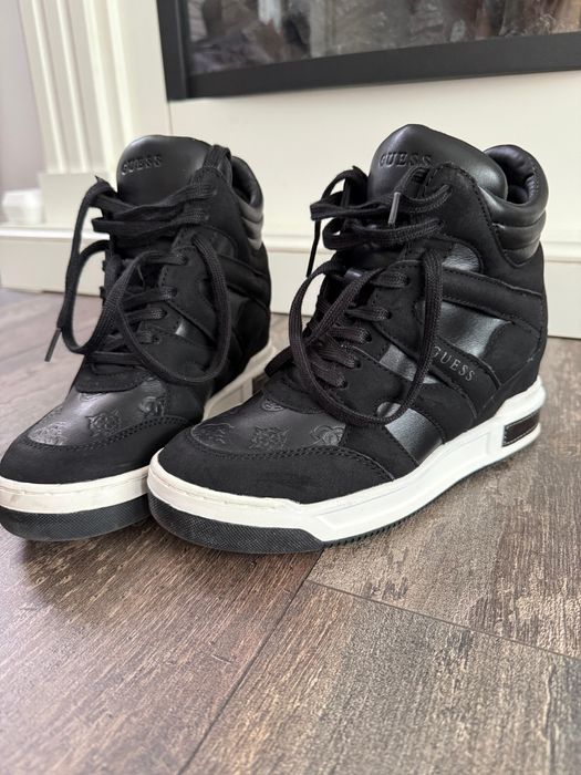 Sneakers Guess cu toc
