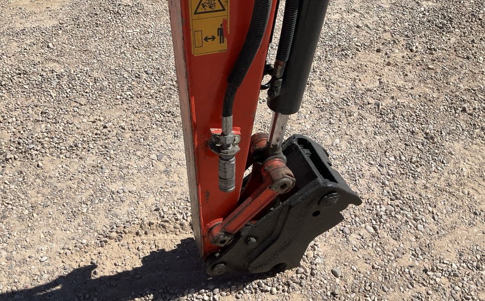 Miniexcavator Kubota U27-4, an 2019
