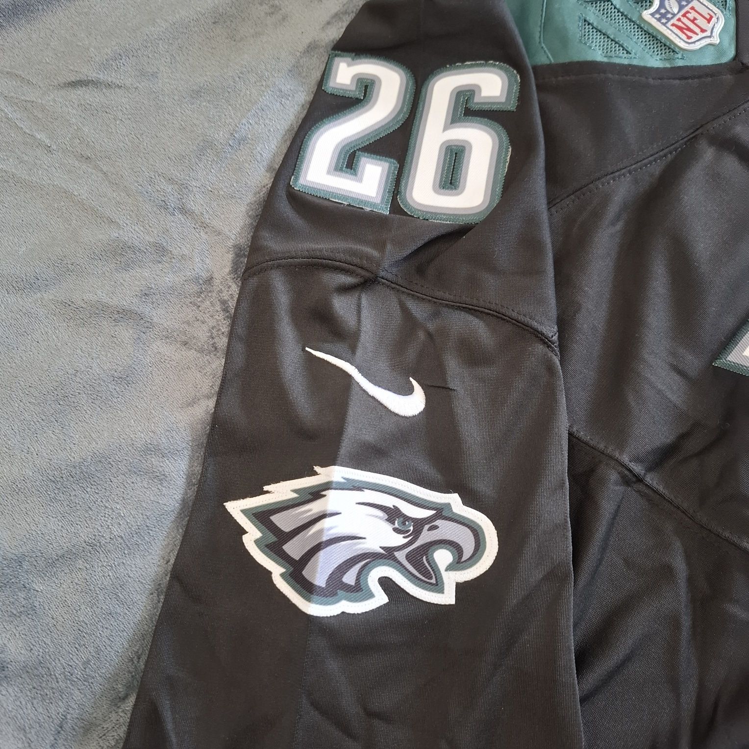 NIKE NFL фланелка на Philadelphia Eagles НОВА