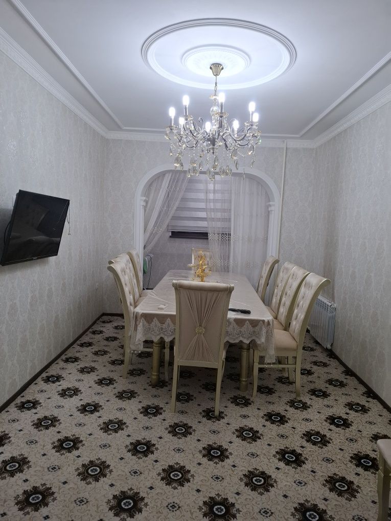 Продаётся квартира на юнусабаде