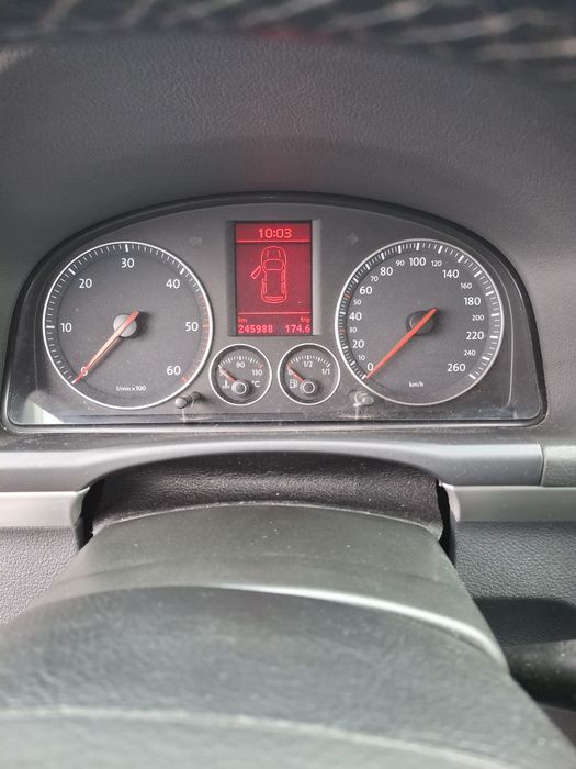 Автомобил ван Wolksvagen