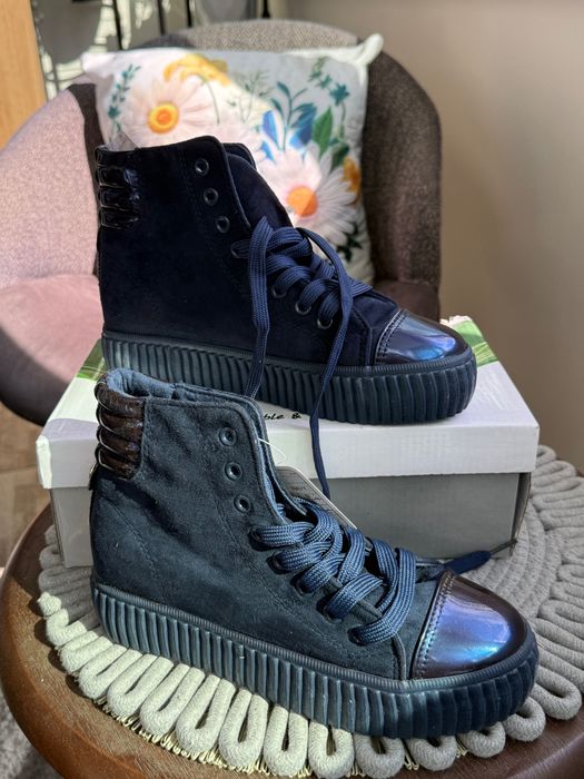 Нови Обувки различни модели и размери