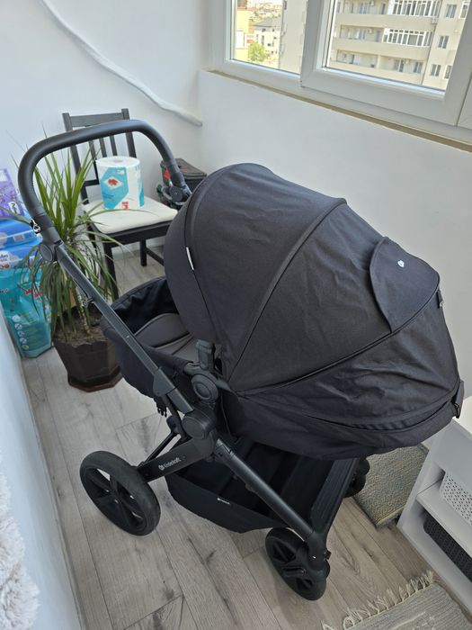Carucior 3in1 KINDERKRAFT A-Tour KSATOU00BLK3, 5 puncte, 0 luni+,