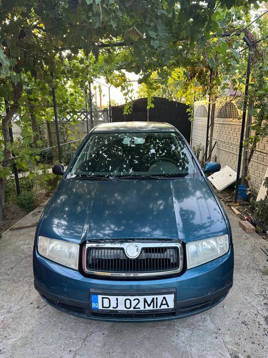 Vând Skoda Fabia