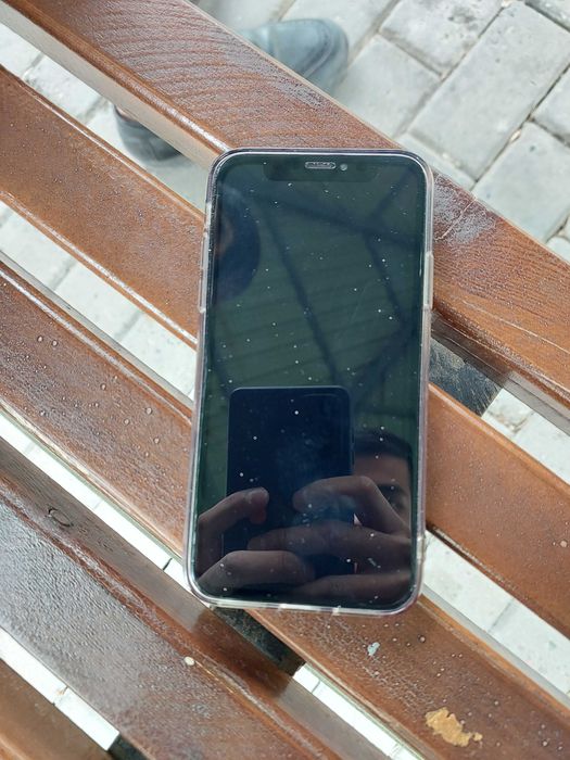 IPHONE X 64 Sotiladi yoki Obmen bor