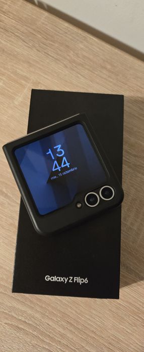 Vand samsung Z Flip 6 5g 256/12 ram