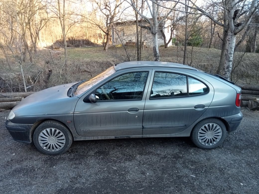 Vând Renault Megane 1.9 tdi