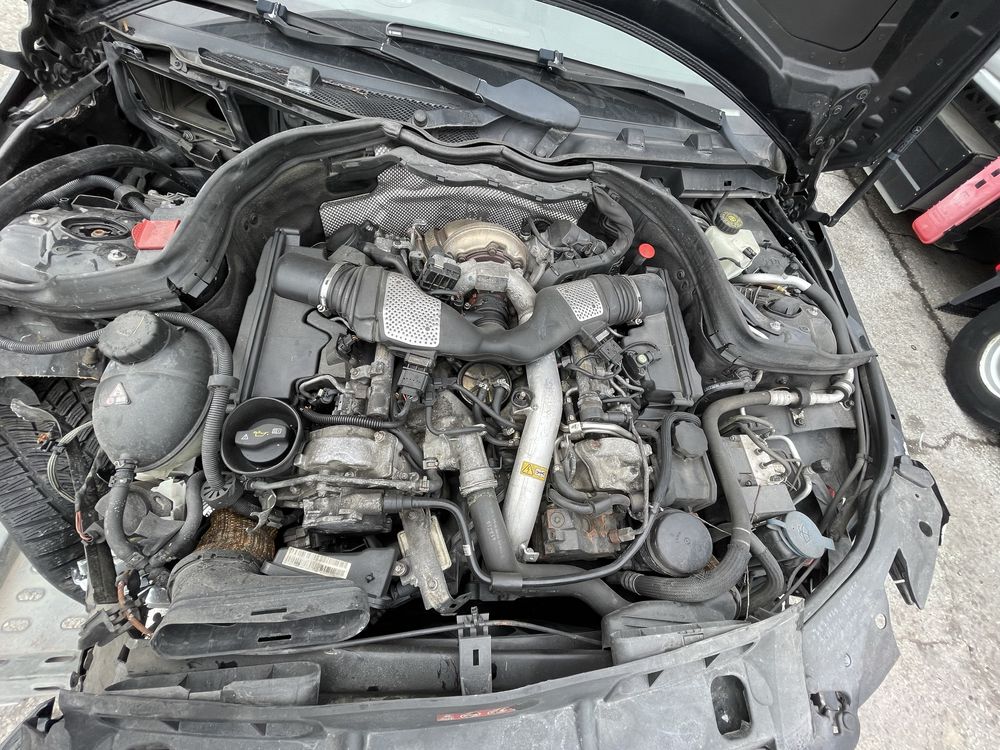 На части w204 Mercedes C320 cdi. 224кс 4x4