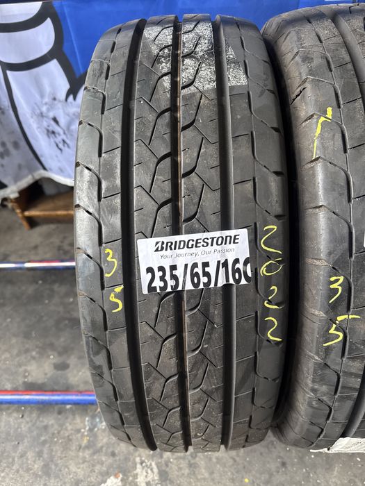 235/65/16C Bridgestone