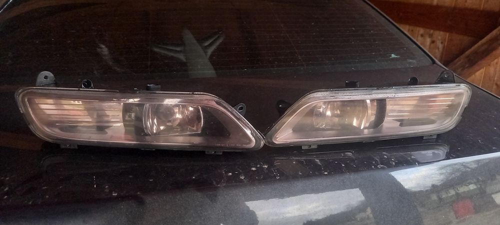 Vând proiectoare passat b7