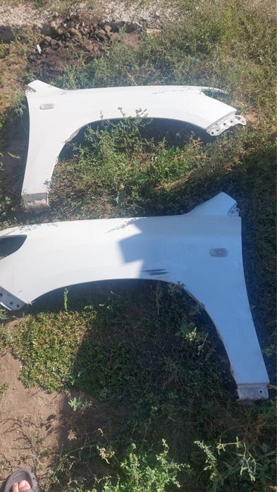 кузовные детали на Ланд Крузер 200