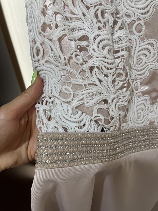 Официална рокля размер 40