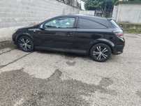 Opel astra h gtc an 2009