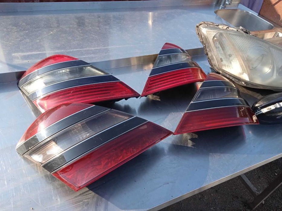 Части за Мерцедес Sкласа w221