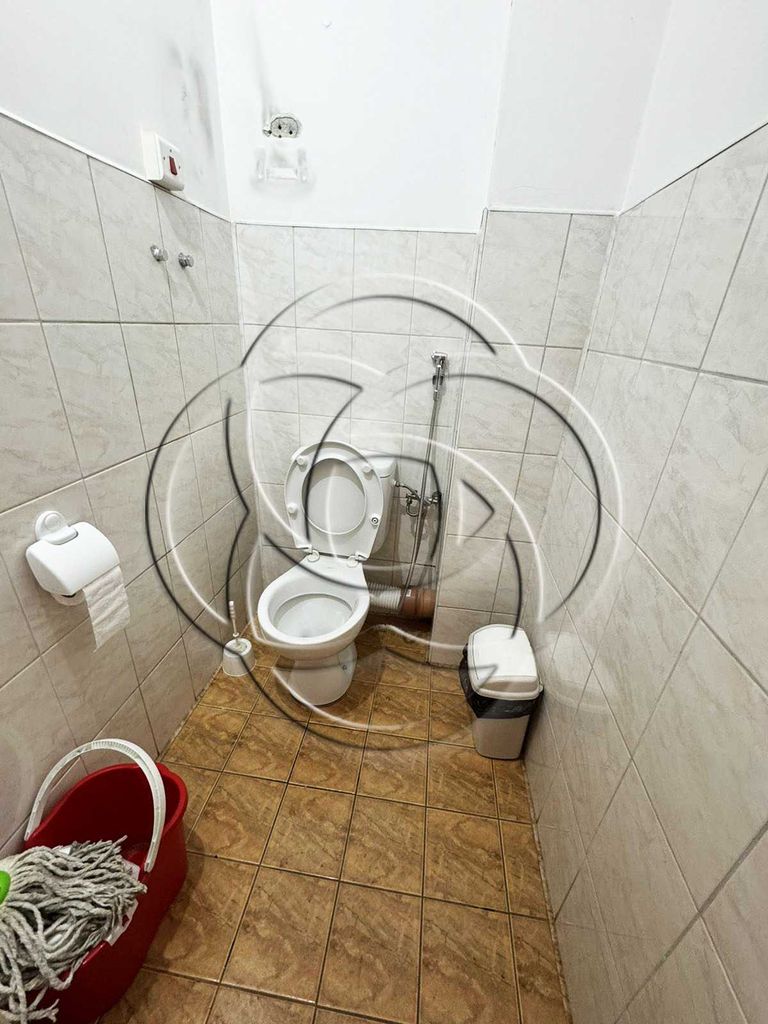 Продава се Офис в София, Надежда 3 - 76 кв.м за 1579 €/кв.м - Снимка #15