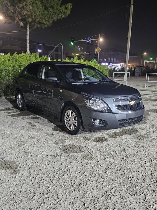 Chevrolet Cobalt 2022 yil.