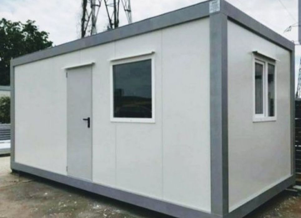 Vand container 2,4x8