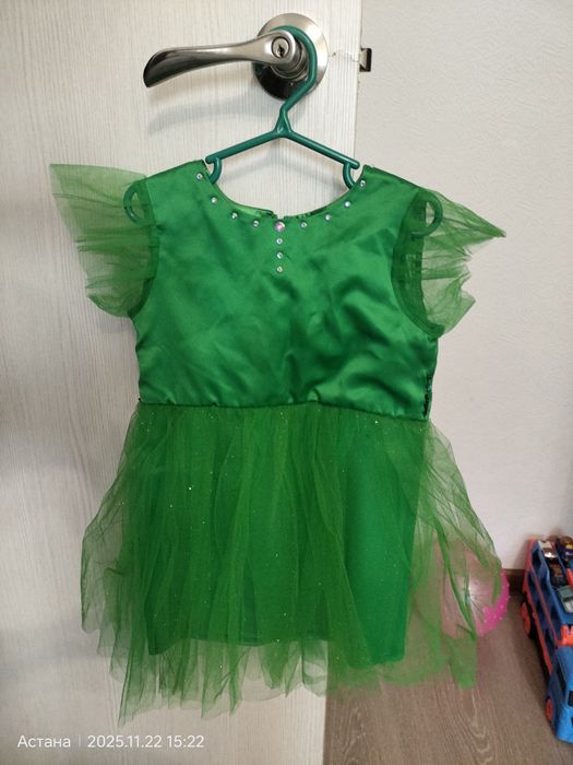 Продам платье ёлочка