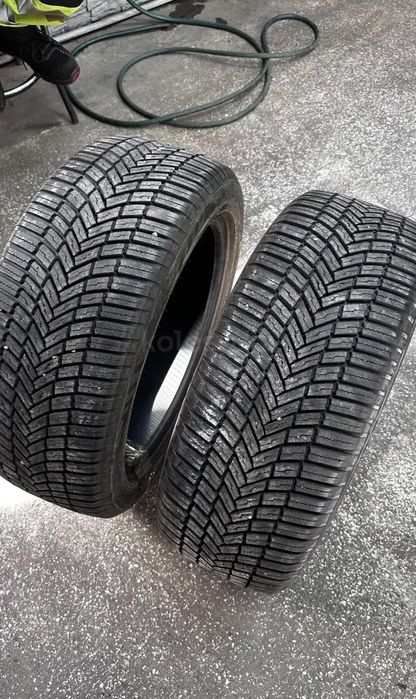 Шины всесезонные 235/50/19 Bridgestone