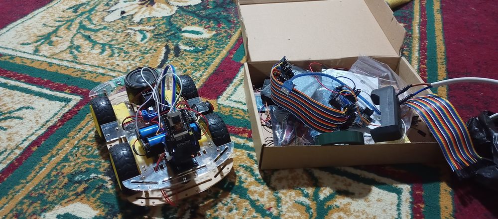 Smart car 4wd esp32 cam
