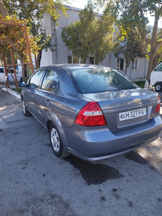 Равон нексия 3 сотилади