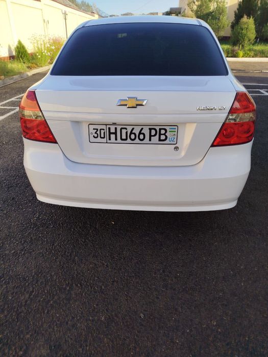 Прадам машину отличний состаяний