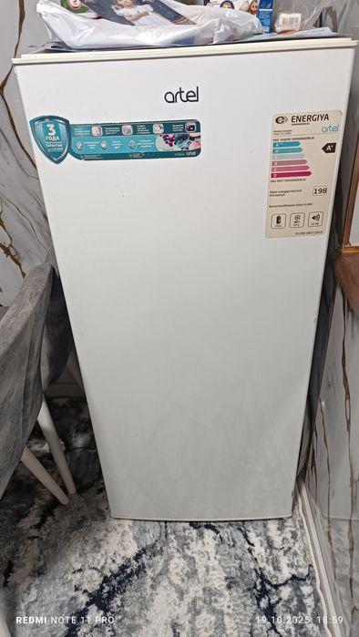 Продается холодильник