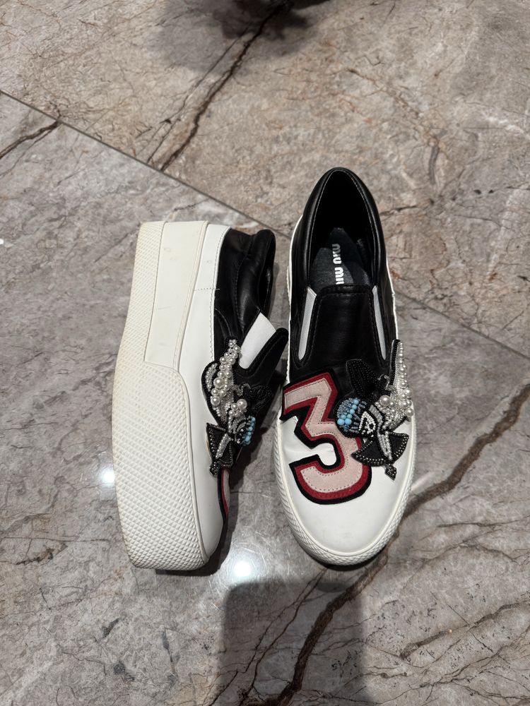Маратонки Miu miu  38,5