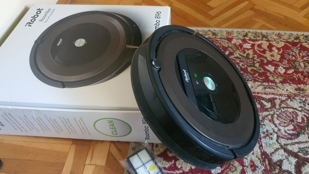 Робот iRobot 896
Roomba 896 в отлично съст