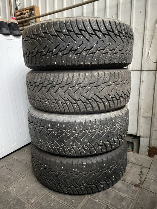 Продам шины в отличном состоянии