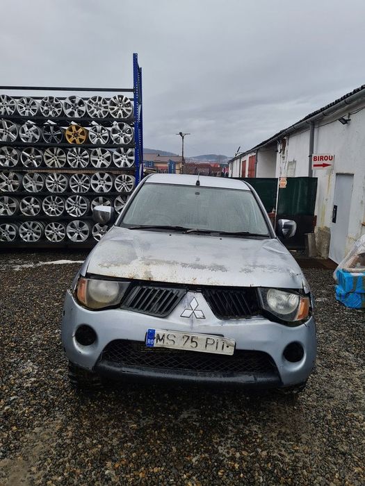 Pompa injectie / inalte Mitsubishi L200 2.5 Diesel 2006 - 2010 136CP 4D56 (832) Diesel