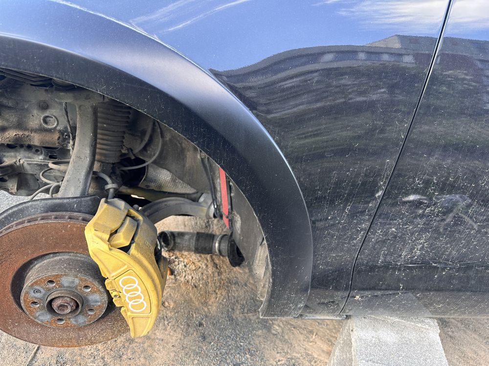 Ляв калник от ауди а6 / audi a6 allroud