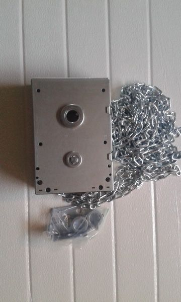 Palan cu lant actionare manuala pentru usi