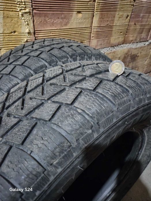Продавам зимни гуми.