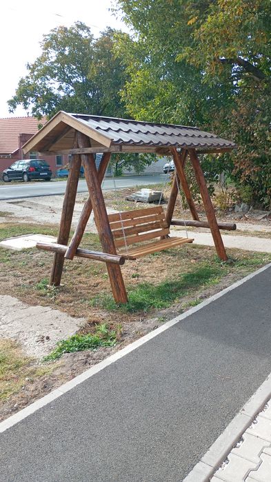 Ușa stezar doua sute bucata