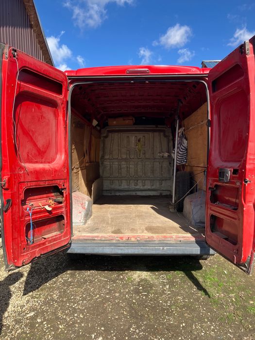 Autoutilitara Peugeot Boxer