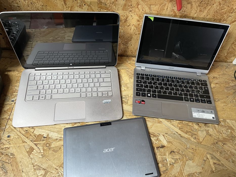 Lot 3 tablete/1 notebook