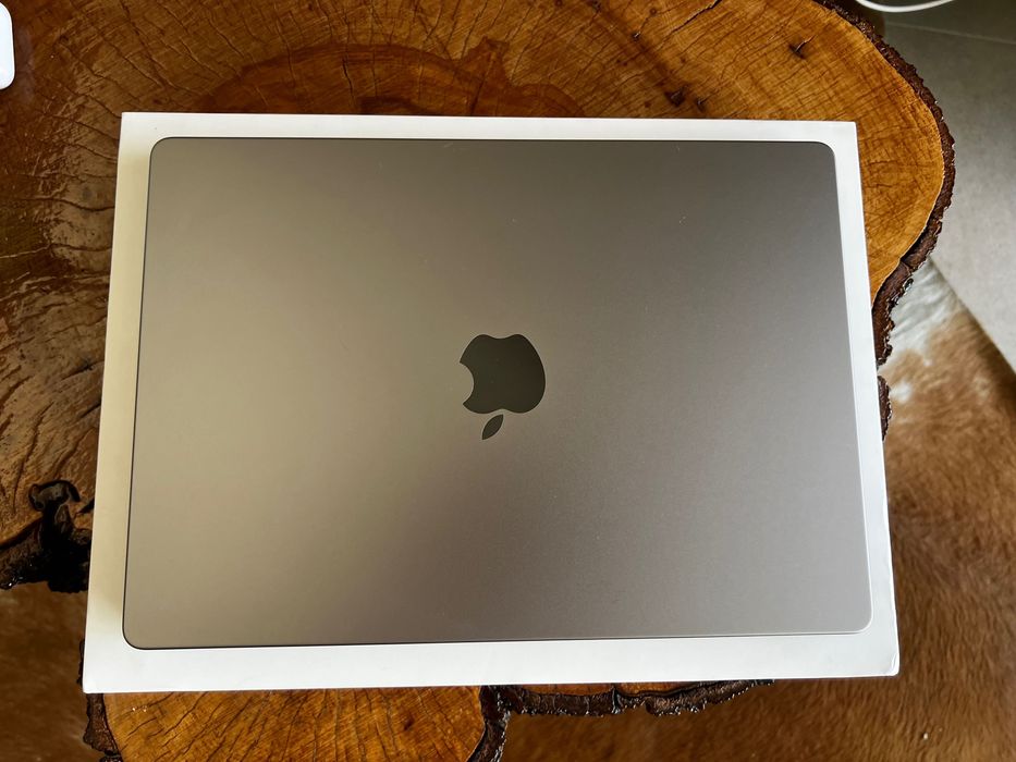 MacBook Pro M1 14”