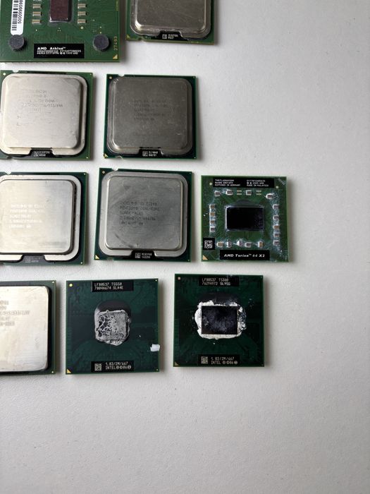 Procesor Intel Pentium, Celeron, AMD Athlon si placute memorie RAM