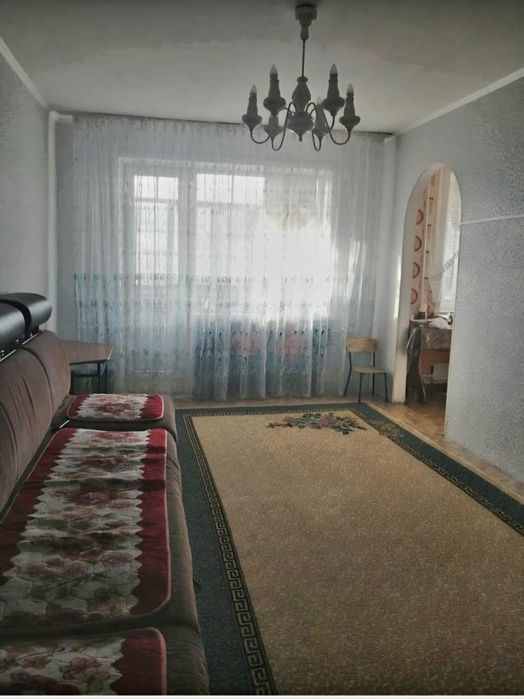 Продам 2 комнатную квартиру  1975 год, 20 мкр.