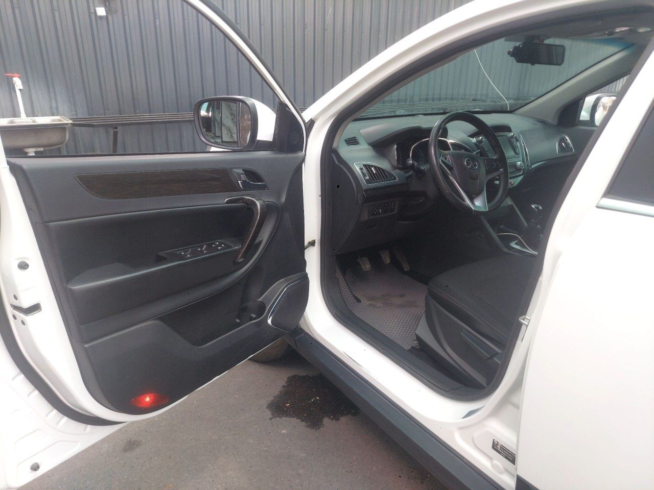 Jac s5 avtomobil sotiladi
